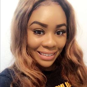 Meet your Posher, Jasmine